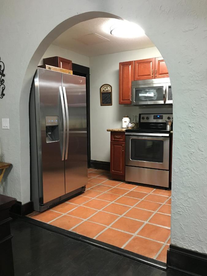Private Room In The Heart Of Little Havana Miami Eksteriør billede